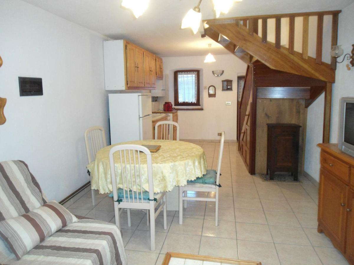 Appartement Fiocco Di Neve à Montjovet Extérieur photo